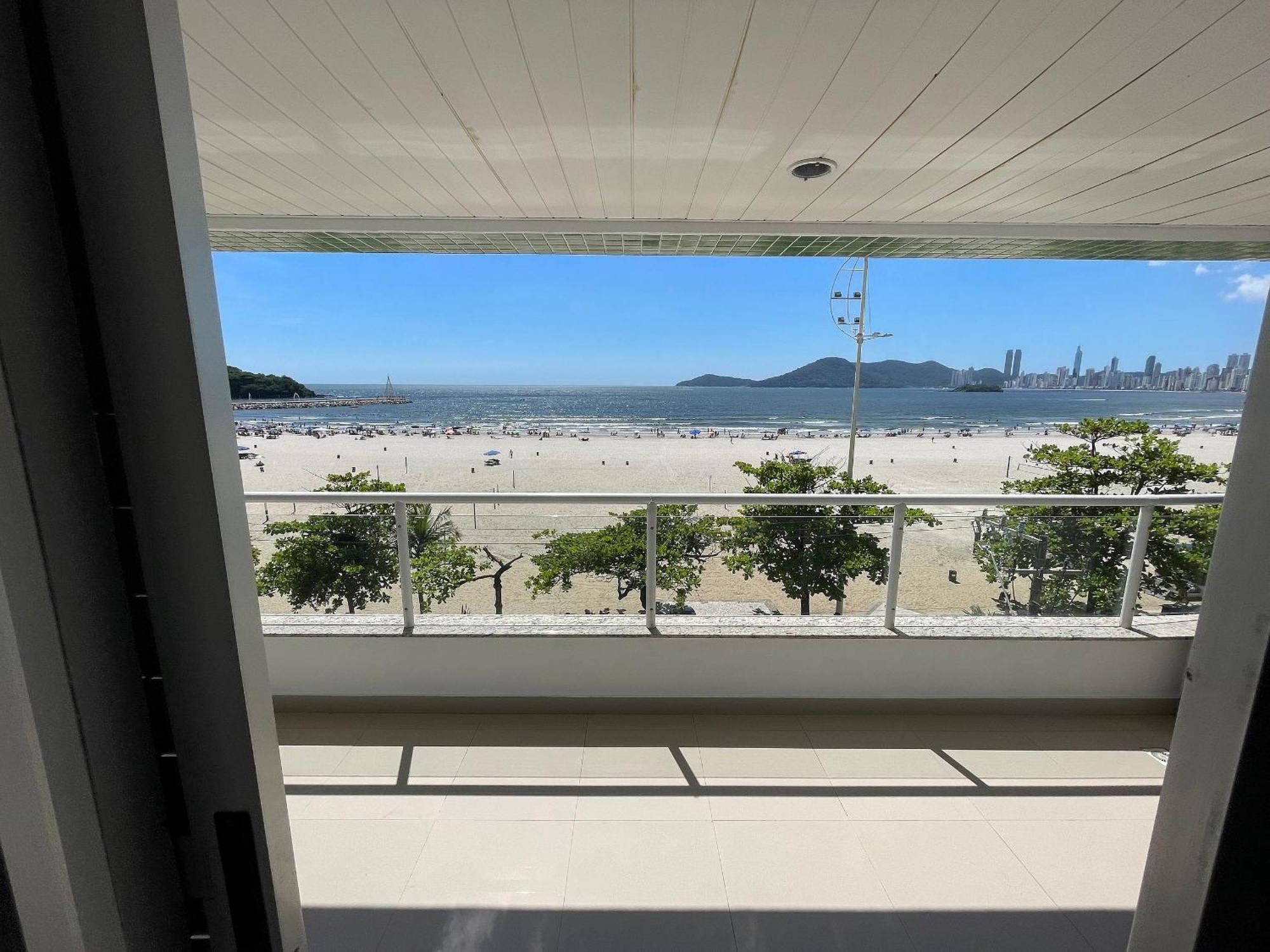 401 Frente Mar Roda Gigante 3 Quartos Apartamento *
