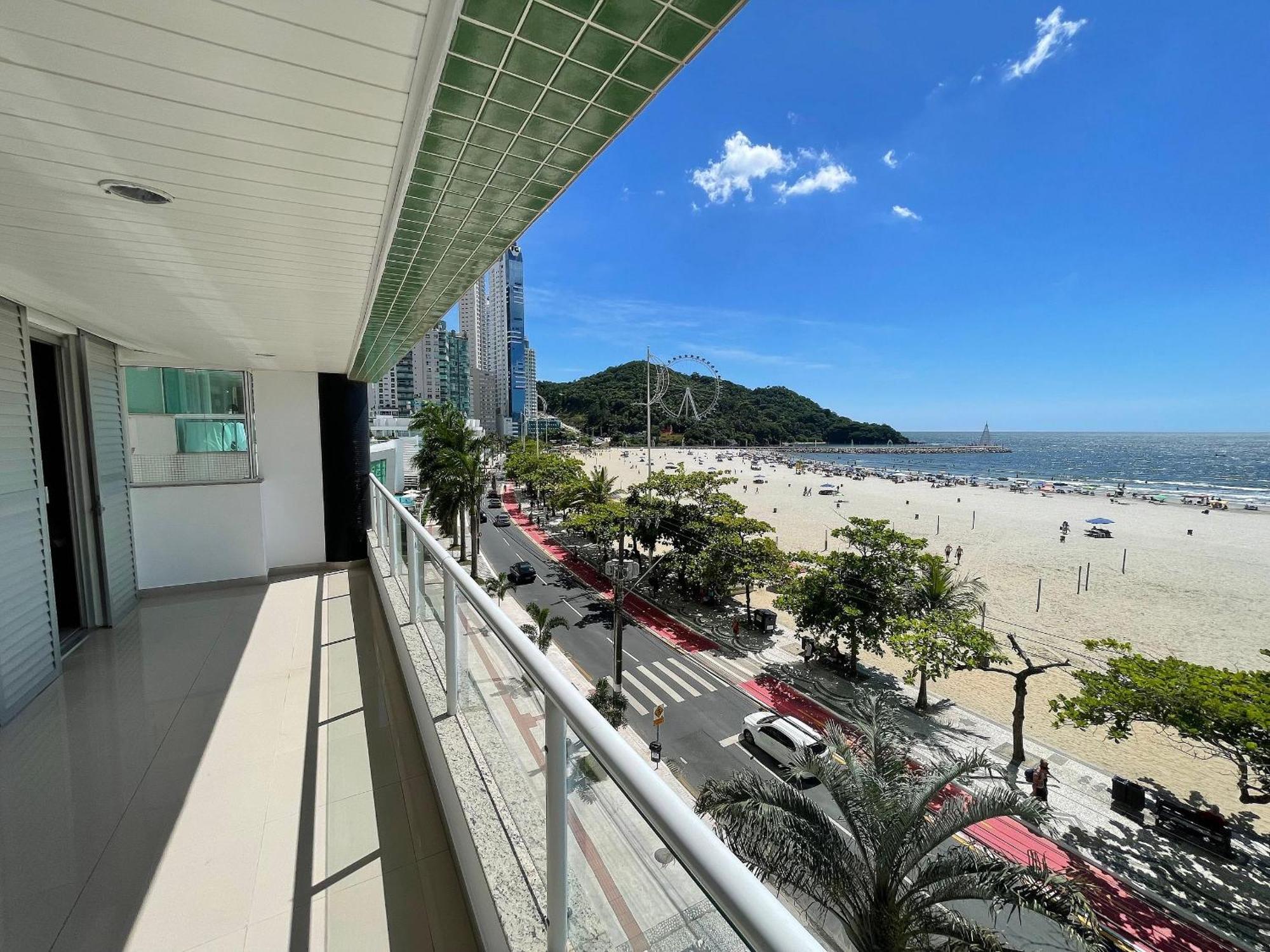 Apartamento 401 Frente Mar Roda Gigante 3 Quartos