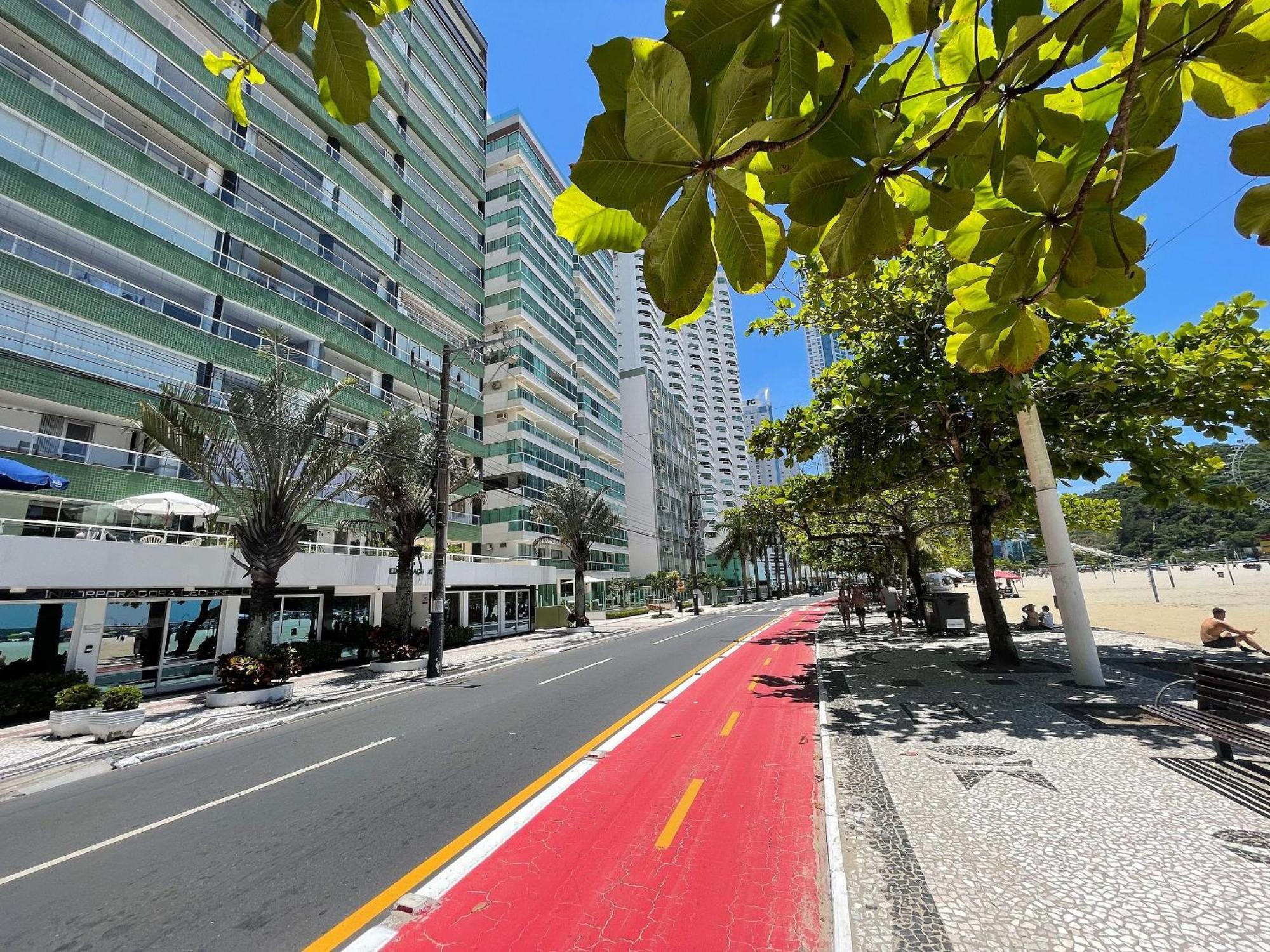 401 Frente Mar Roda Gigante 3 Quartos Apartamento Balneario Camboriu